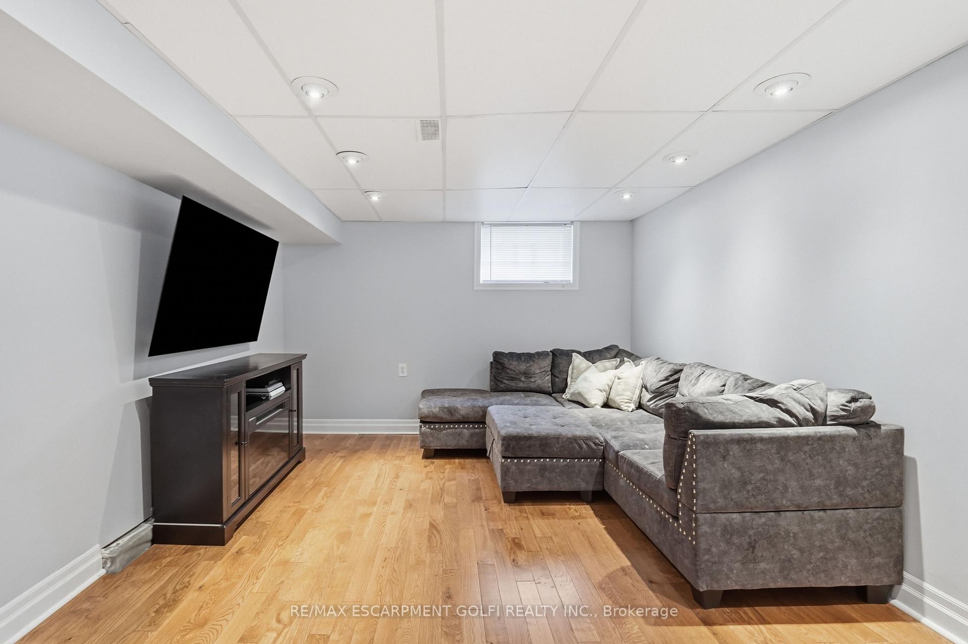 Photo 23 of 160 East 36th Street, Hamilton, Raleigh — HOMEH