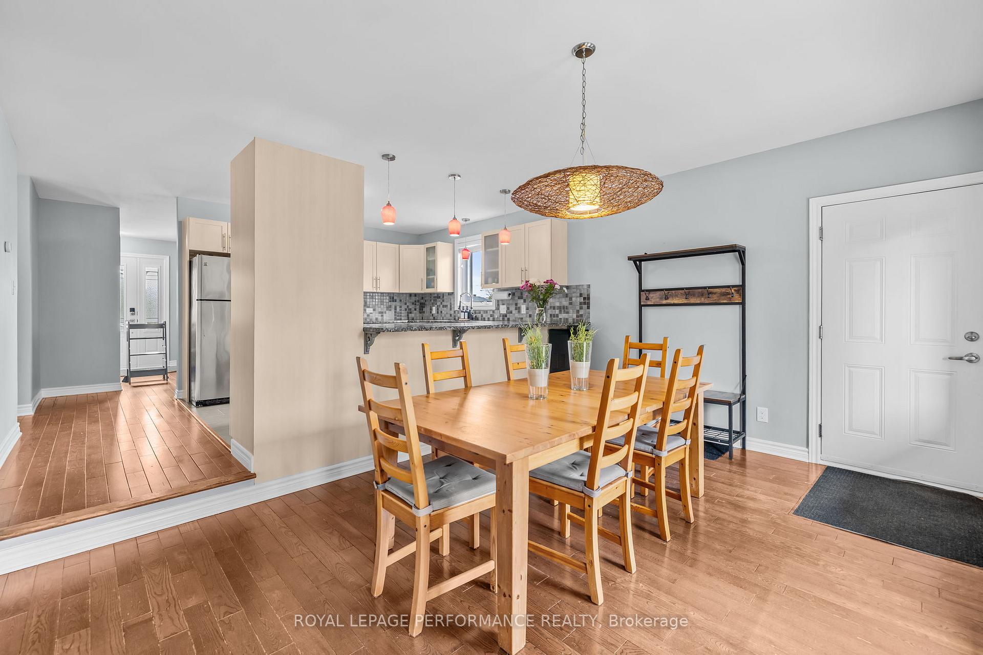 Photo 13 of 14 Maria Street, Casselman, Casselman — HOMEH
