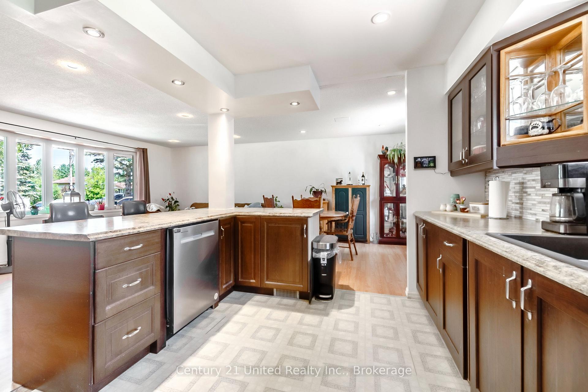 Photo 21 of 16 Janet Drive, Kawartha Lakes, Janetville — HOMEH