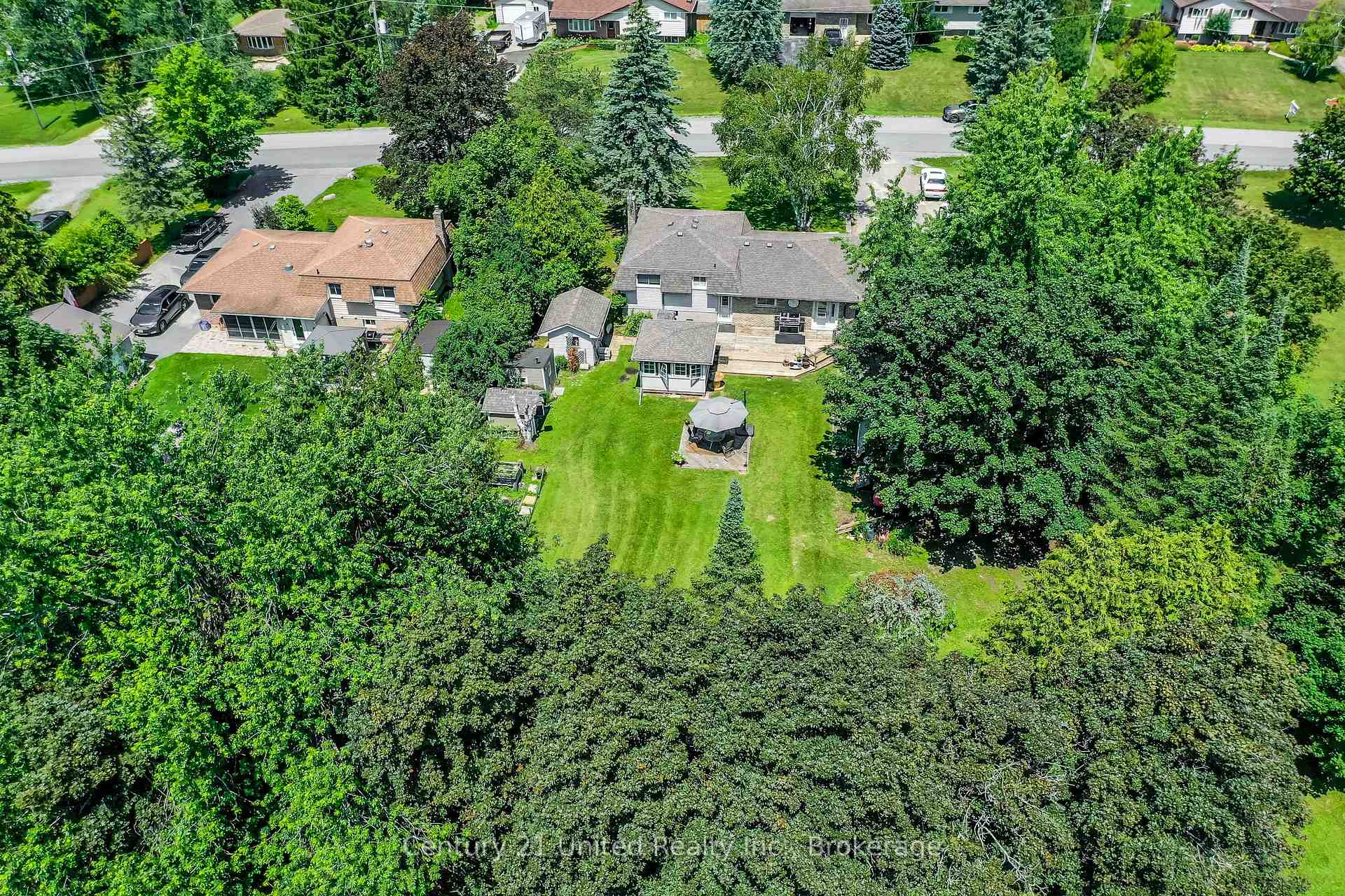 Photo 2 of 16 Janet Drive, Kawartha Lakes, Janetville — HOMEH