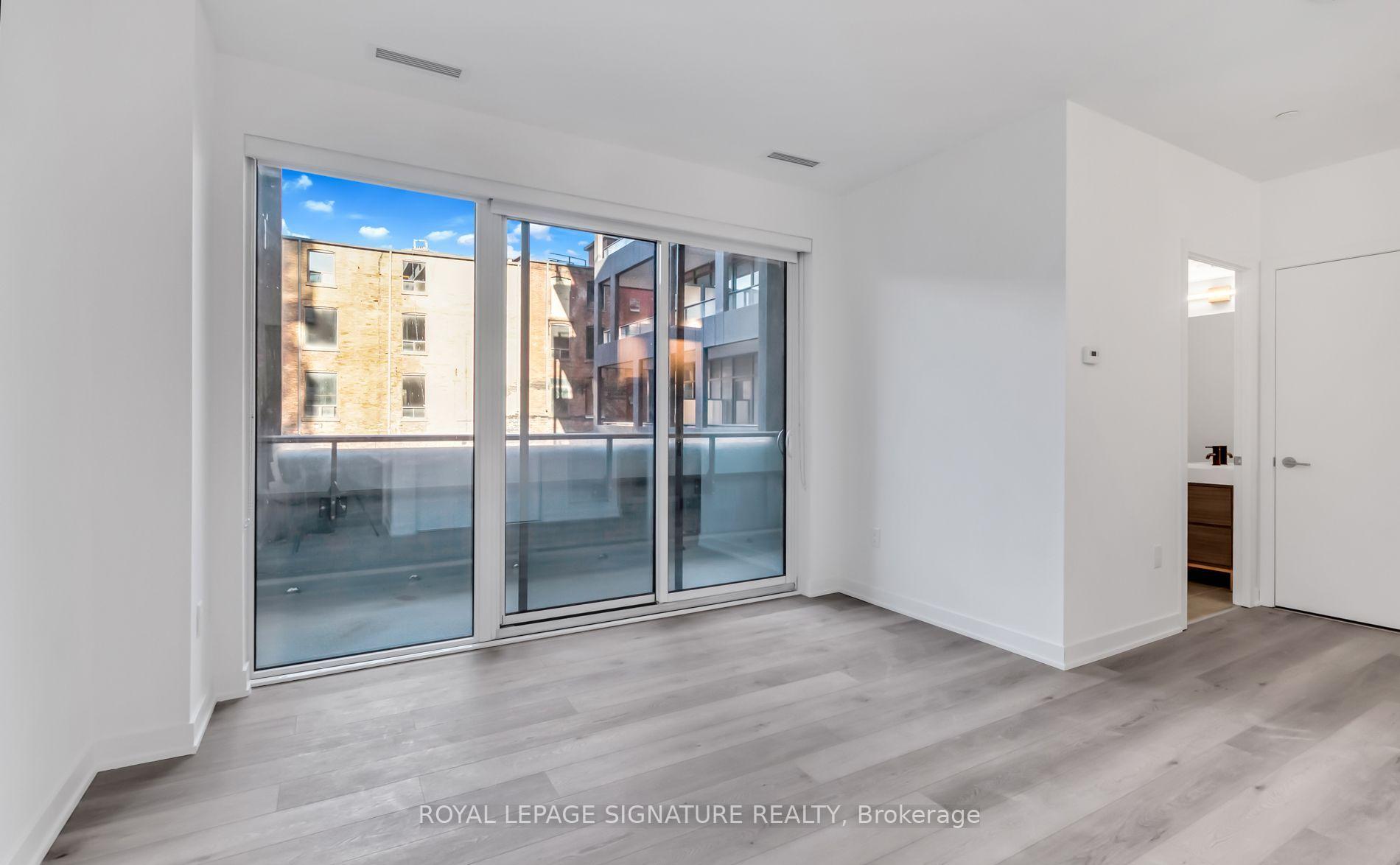 Photo 3 of Unit 503, 9 Tecumseth Street, Toronto, Niagara — HOMEH