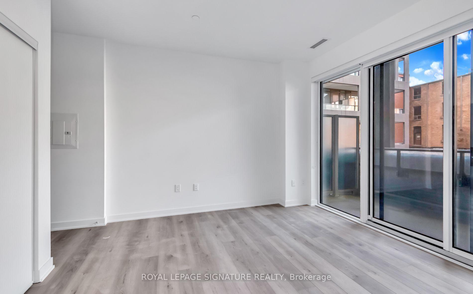 Photo 9 of Unit 503, 9 Tecumseth Street, Toronto, Niagara — HOMEH