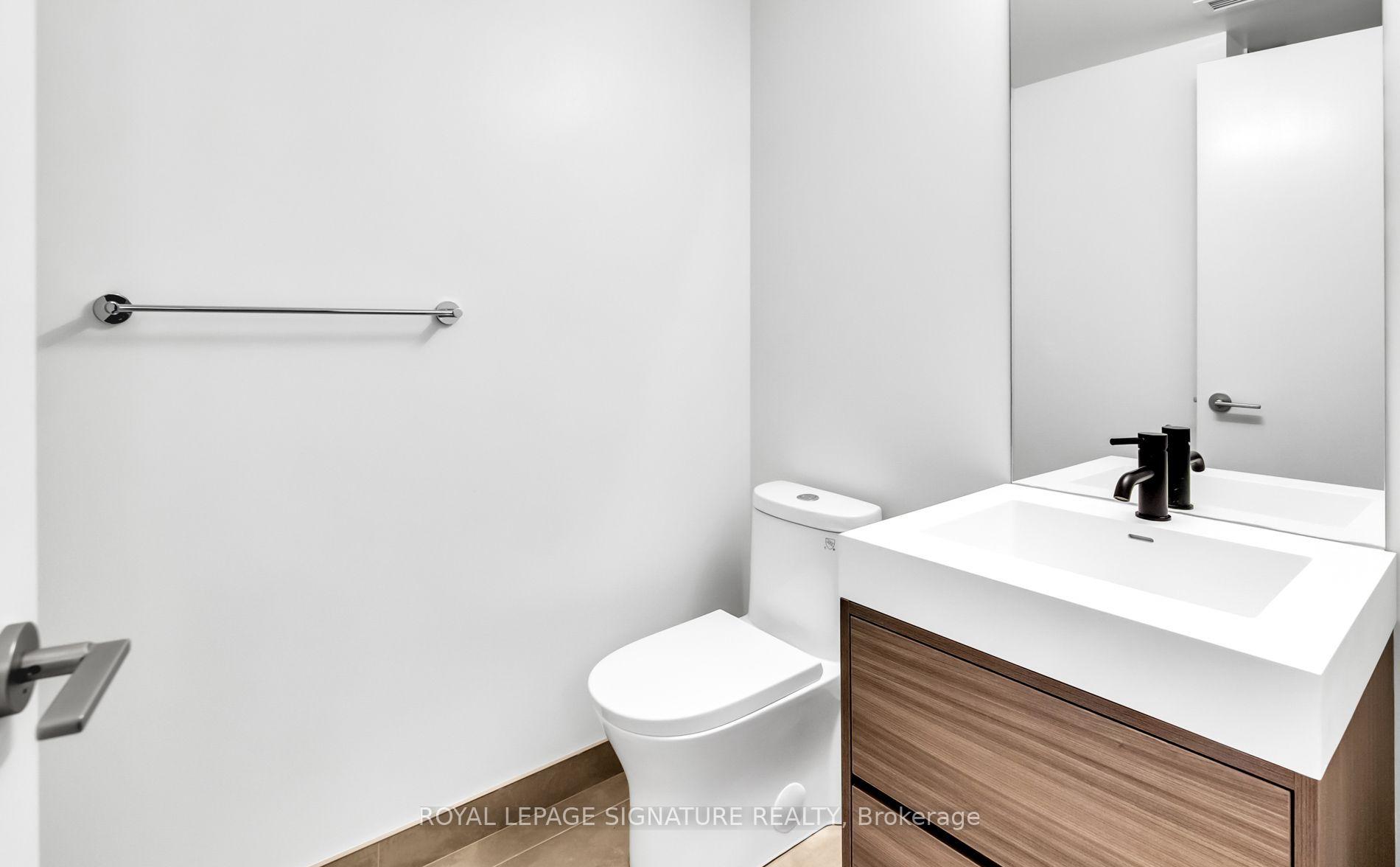 Photo 15 of Unit 503, 9 Tecumseth Street, Toronto, Niagara — HOMEH