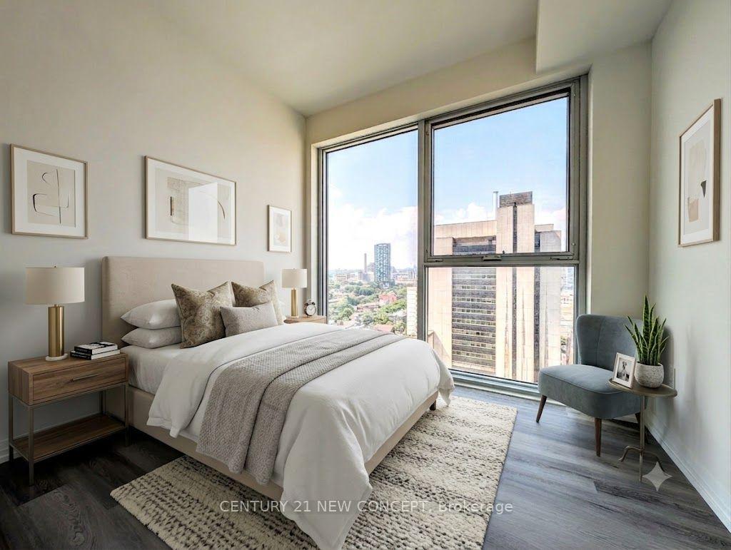 Front of Unit 1602, 280 Dundas Street W