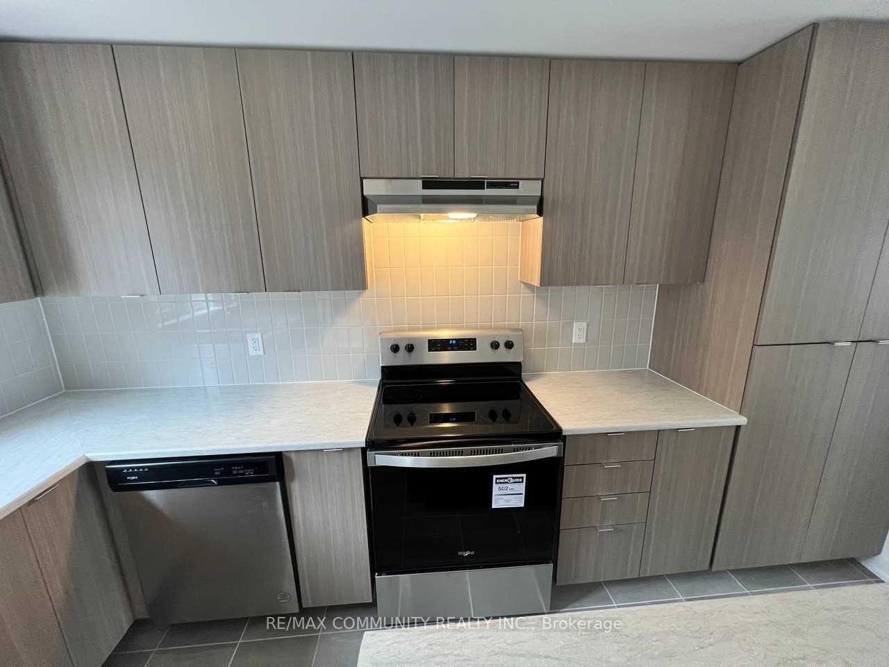 Photo 13 of Unit 701, 1525 Kingston Road, Pickering, Town Centre — HOMEH