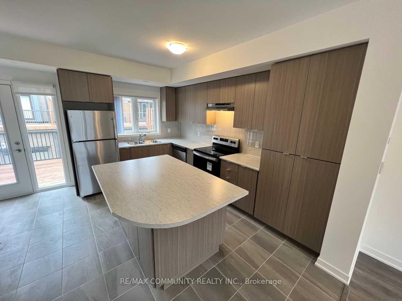 Photo 14 of Unit 701, 1525 Kingston Road, Pickering, Town Centre — HOMEH