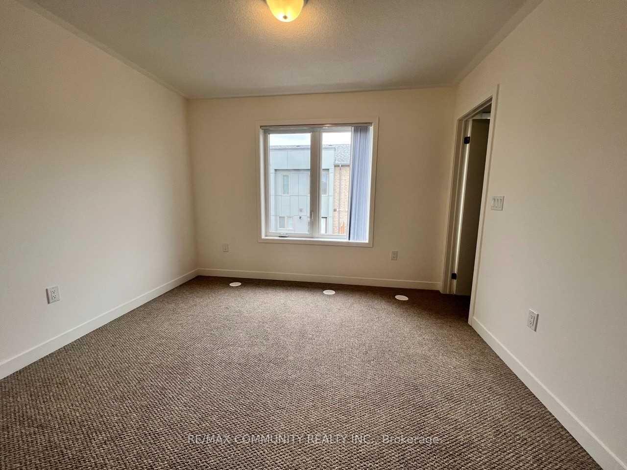 Photo 19 of Unit 701, 1525 Kingston Road, Pickering, Town Centre — HOMEH
