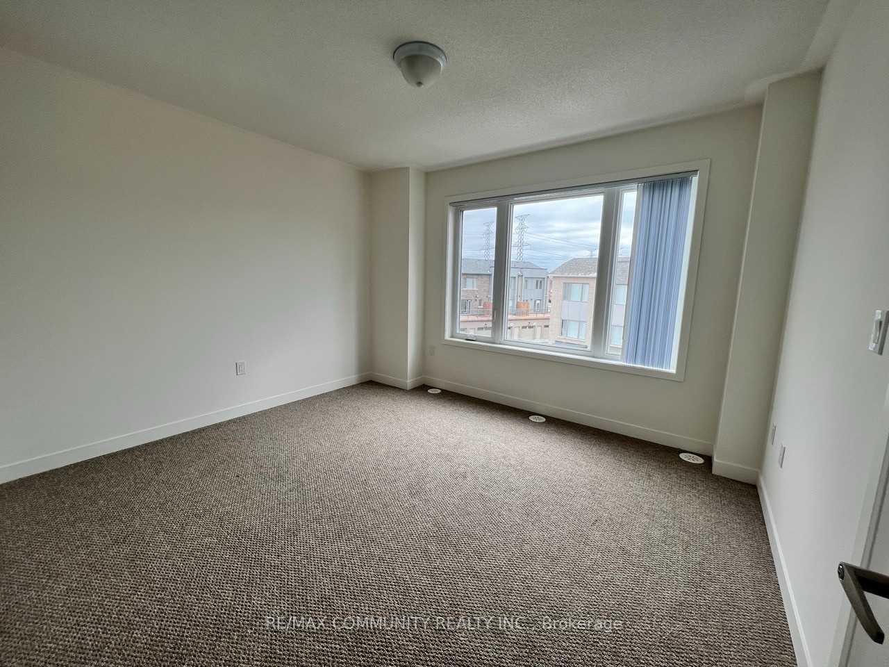 Photo 20 of Unit 701, 1525 Kingston Road, Pickering, Town Centre — HOMEH
