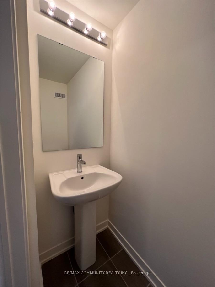 Photo 27 of Unit 701, 1525 Kingston Road, Pickering, Town Centre — HOMEH