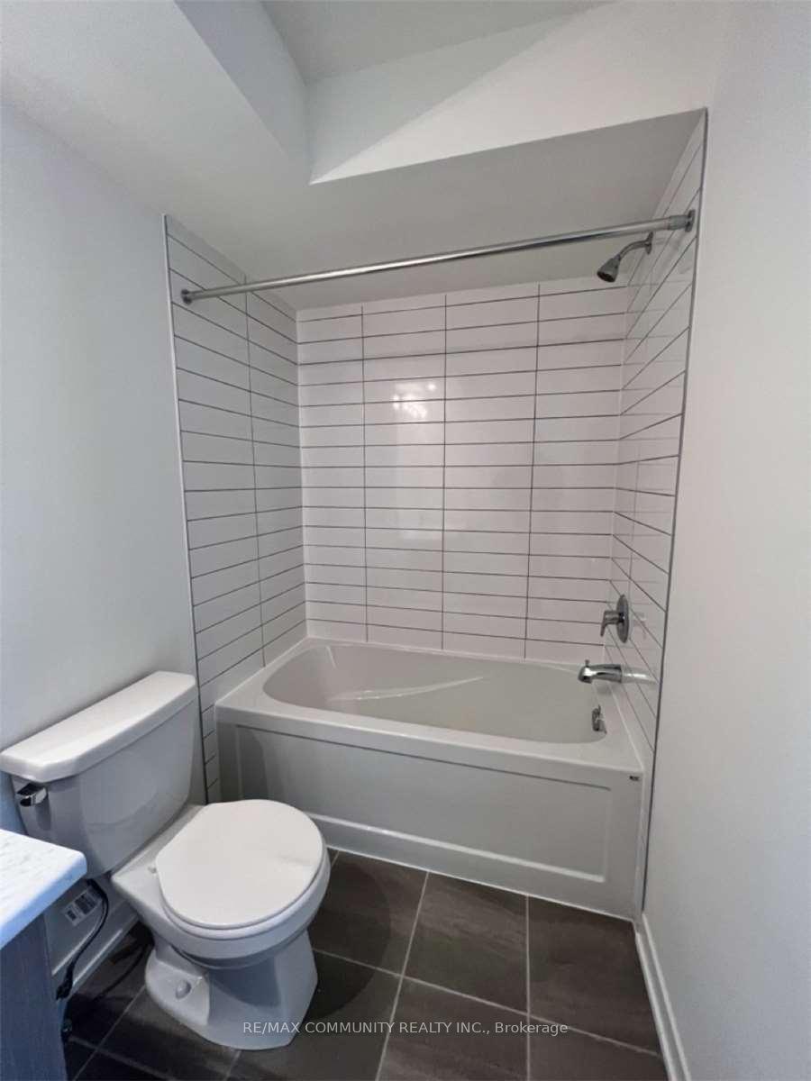 Photo 31 of Unit 701, 1525 Kingston Road, Pickering, Town Centre — HOMEH