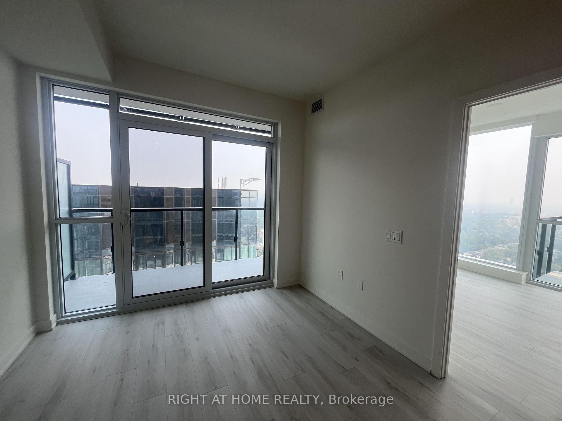 Photo 5 of Unit 2909S, 110 Broadway Avenue, Toronto, Mount Pleasant West — HOMEH