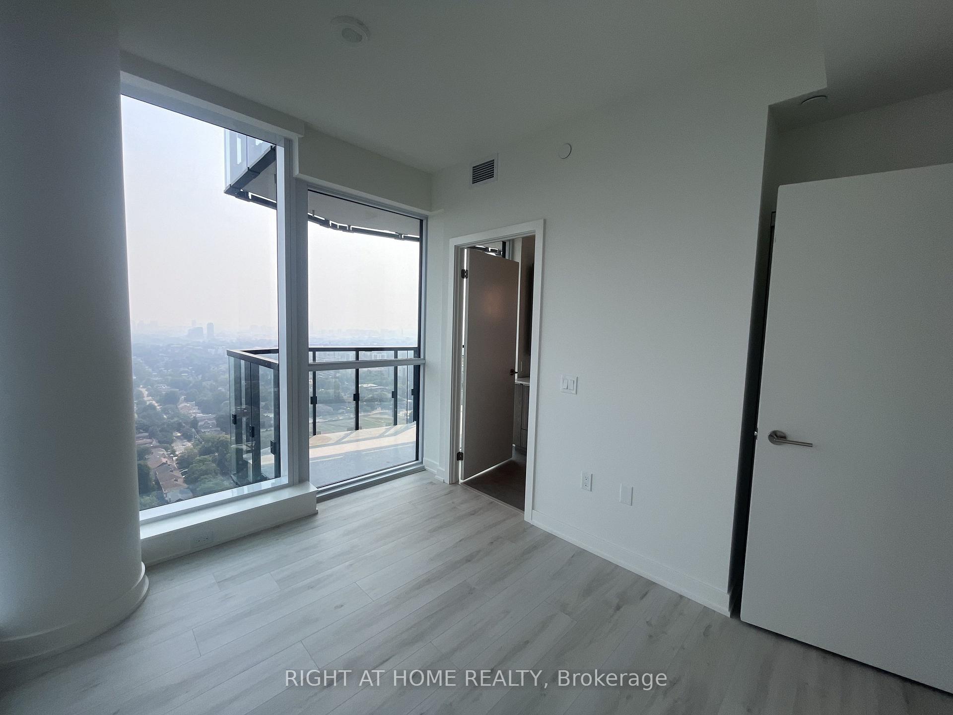 Photo 8 of Unit 2909S, 110 Broadway Avenue, Toronto, Mount Pleasant West — HOMEH