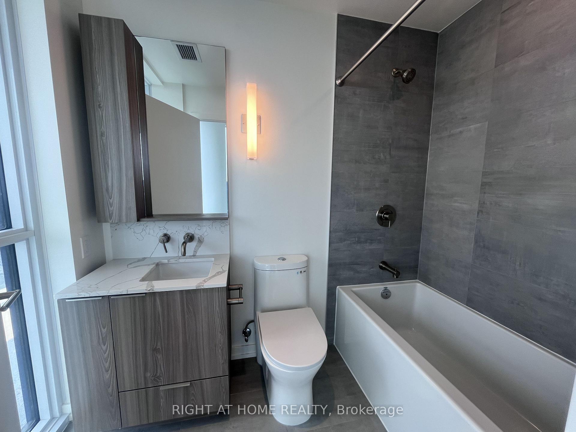 Photo 11 of Unit 2909S, 110 Broadway Avenue, Toronto, Mount Pleasant West — HOMEH
