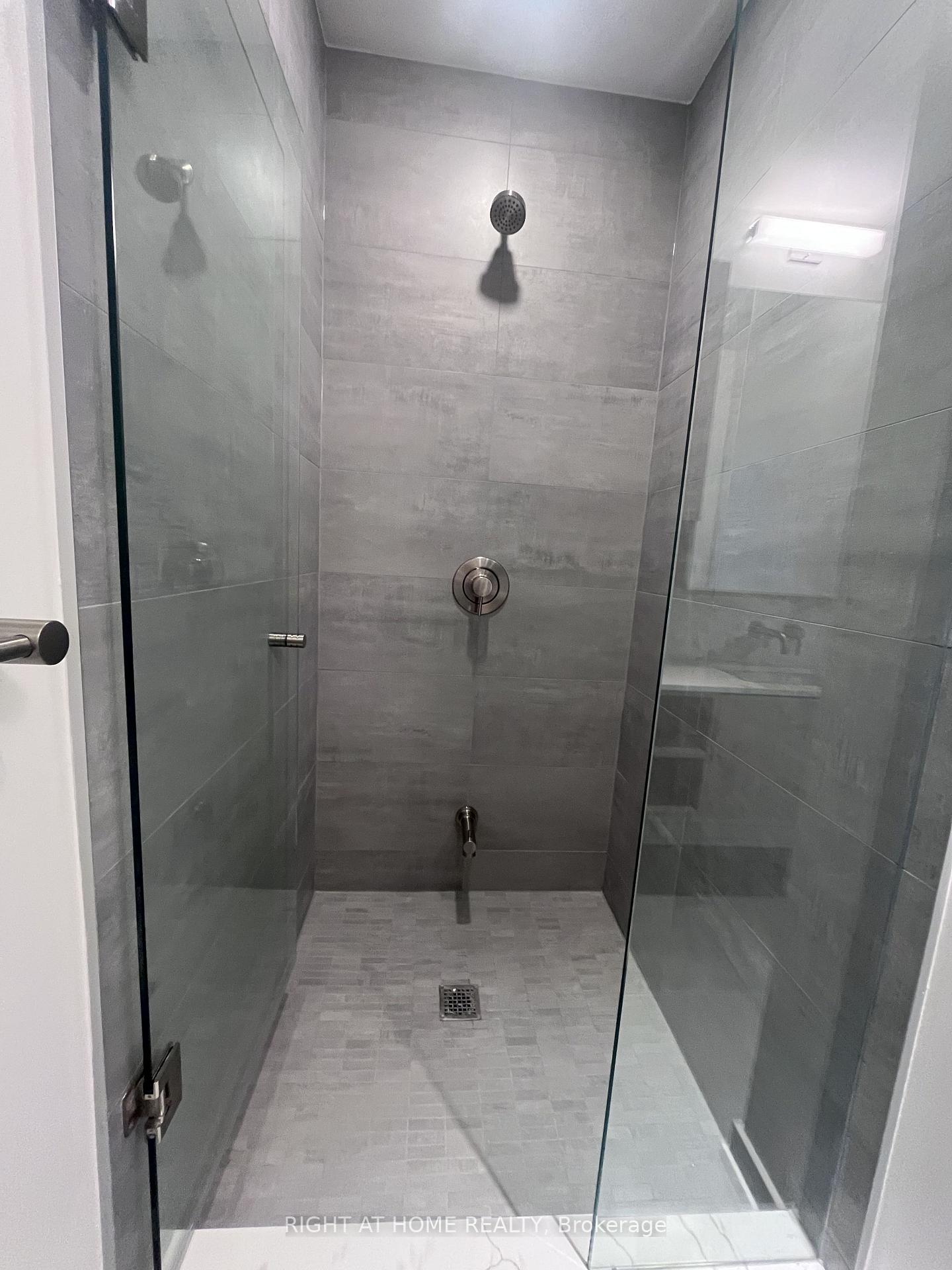 Photo 18 of Unit 2909S, 110 Broadway Avenue, Toronto, Mount Pleasant West — HOMEH