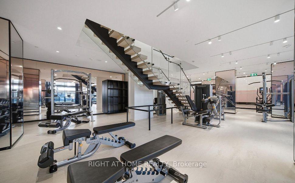 Photo 33 of Unit 2909S, 110 Broadway Avenue, Toronto, Mount Pleasant West — HOMEH