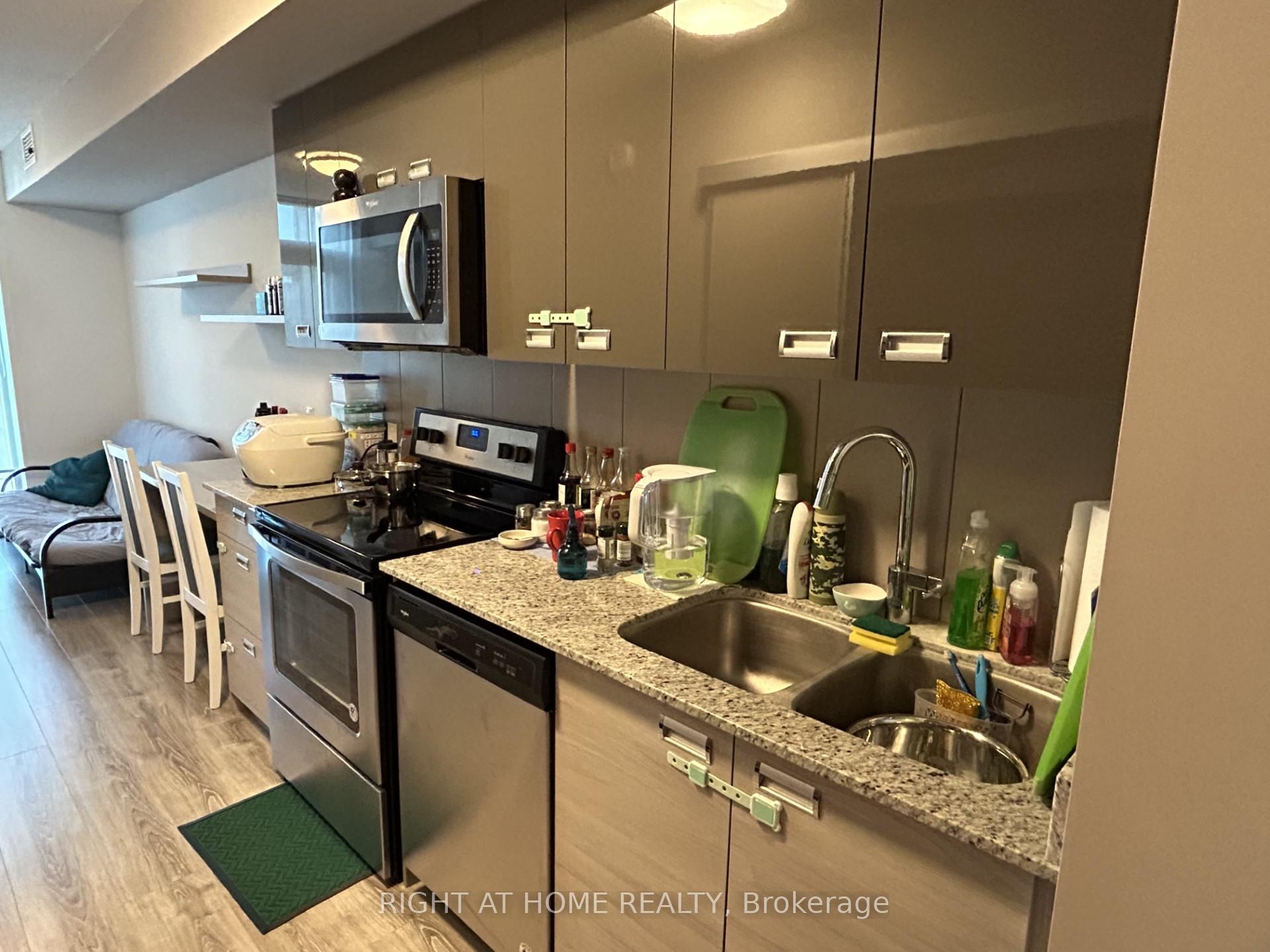 Photo 4 of Unit 505, 250 Albert Street, Waterloo, Downtown Waterloo — HOMEH