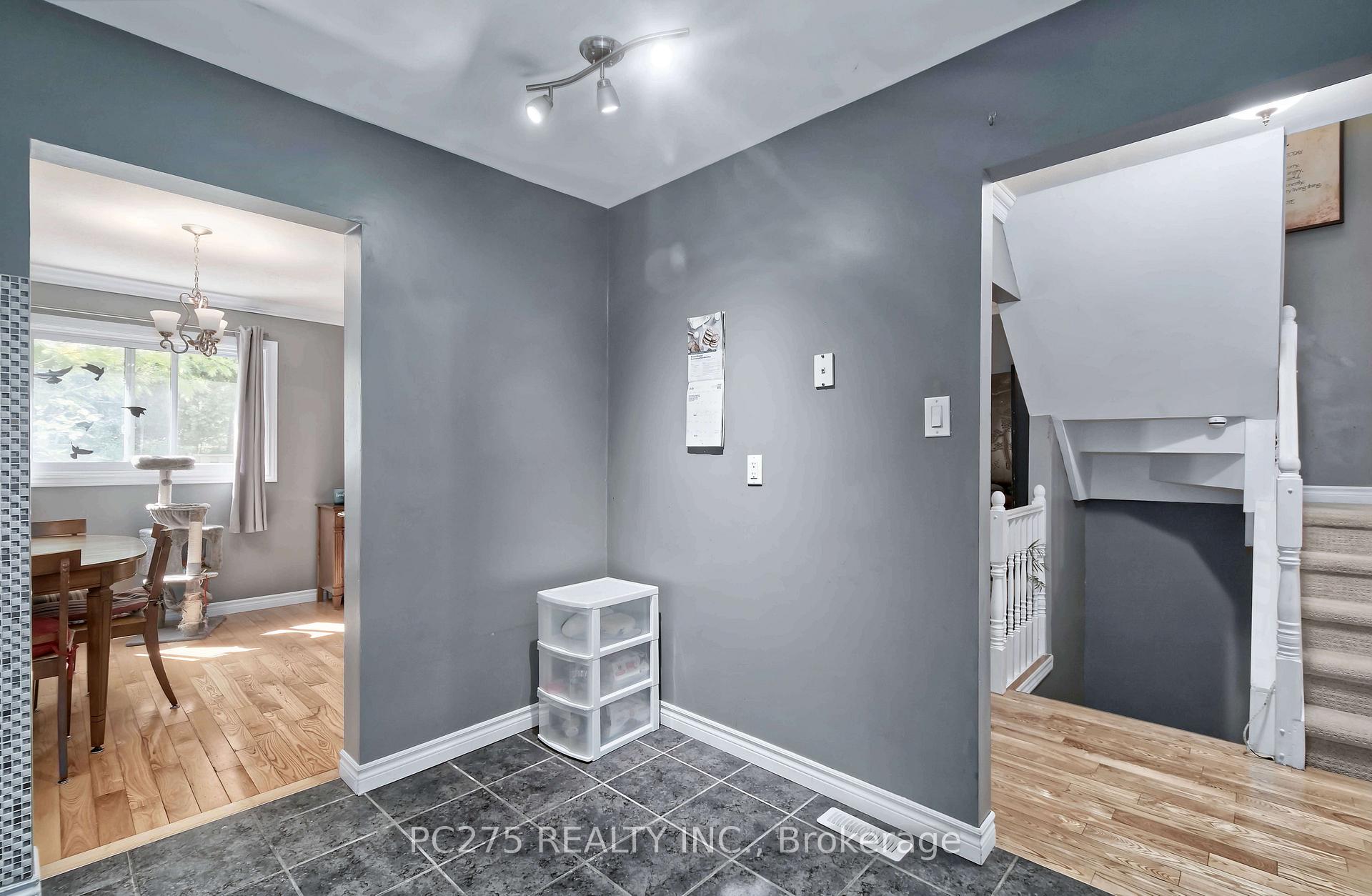 Photo 14 of Unit 15, 669 Osgoode Drive, London, South Y — HOMEH