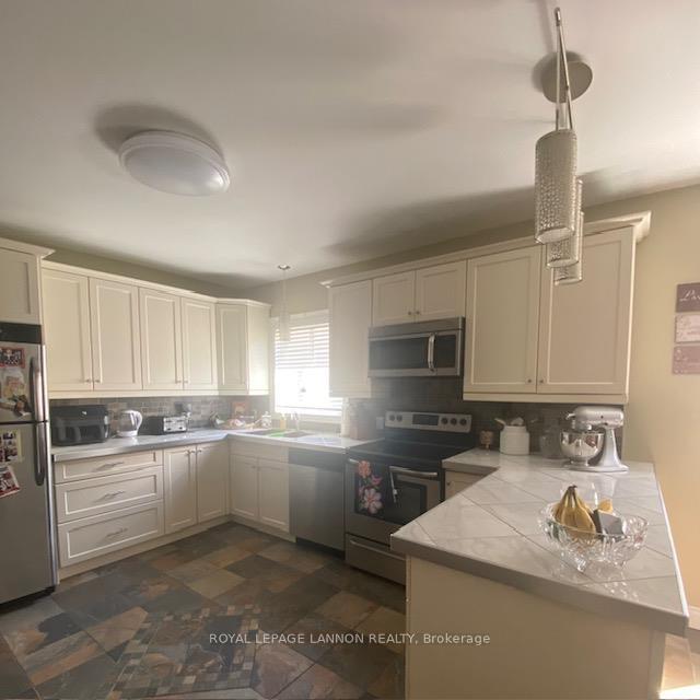 Photo 8 of 305 McKenzie Avenue E, Greenstone — HOMEH