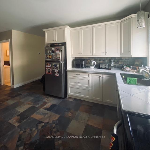Photo 9 of 305 McKenzie Avenue E, Greenstone — HOMEH