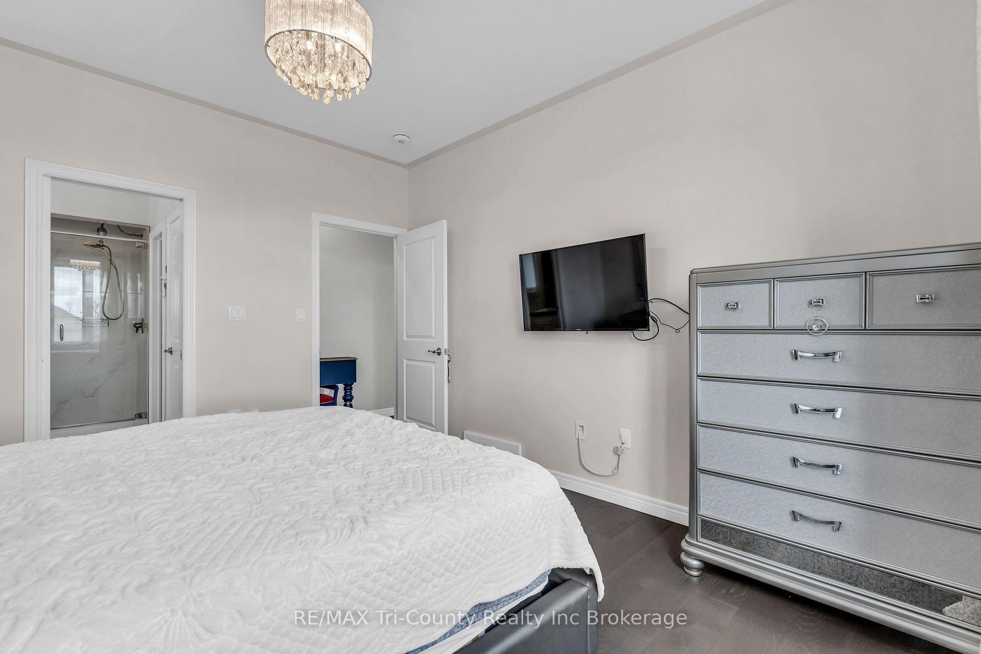Photo 22 of 18 Crocus Avenue, Tillsonburg — HOMEH