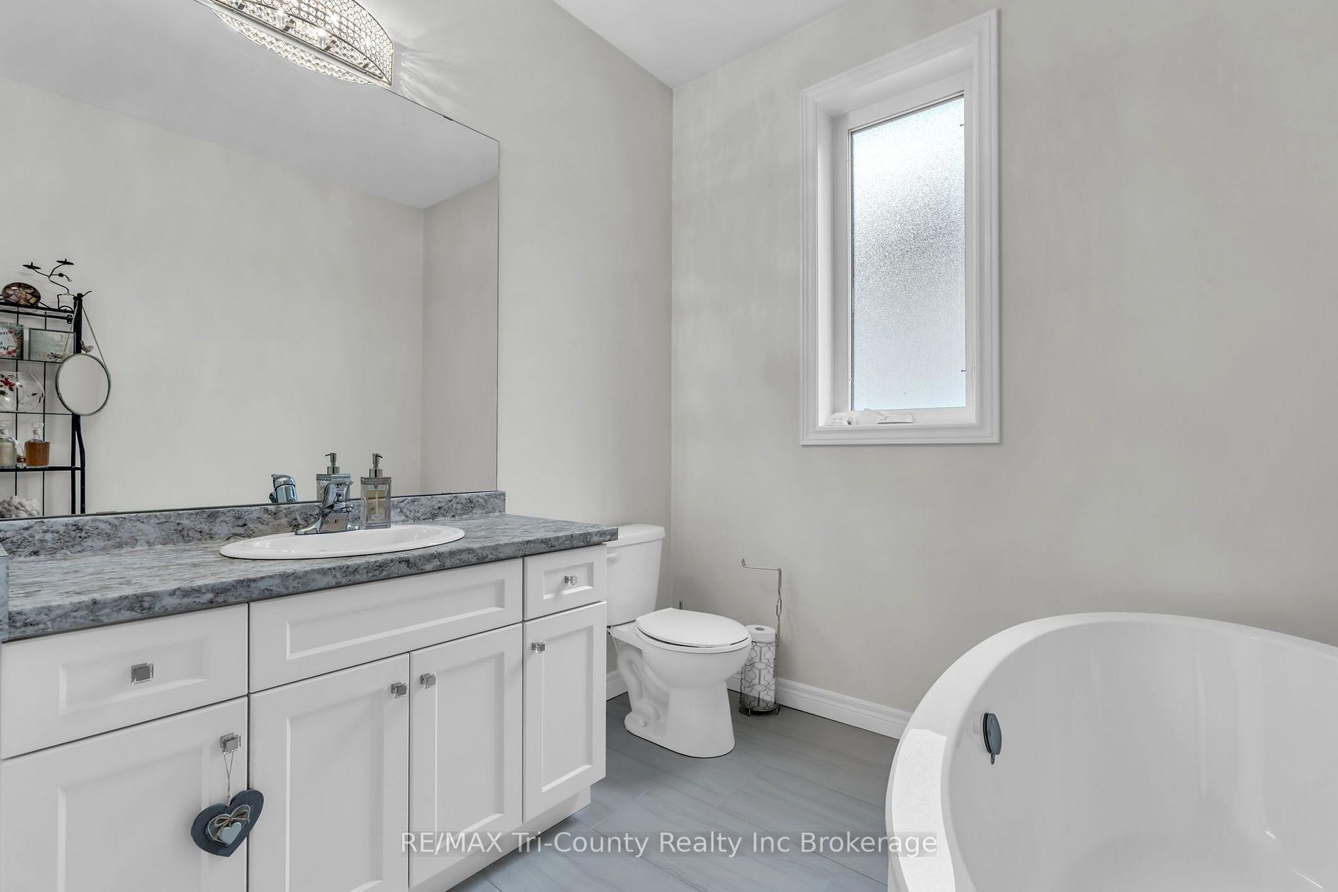 Photo 28 of 18 Crocus Avenue, Tillsonburg — HOMEH