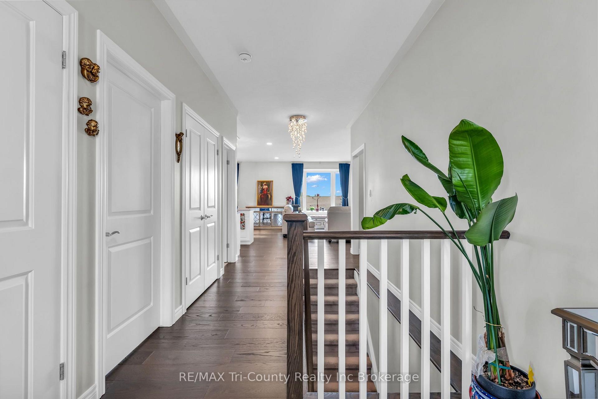 Photo 30 of 18 Crocus Avenue, Tillsonburg — HOMEH