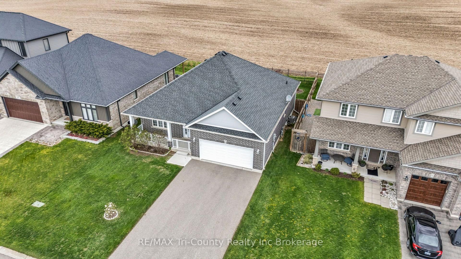 Photo 43 of 18 Crocus Avenue, Tillsonburg — HOMEH