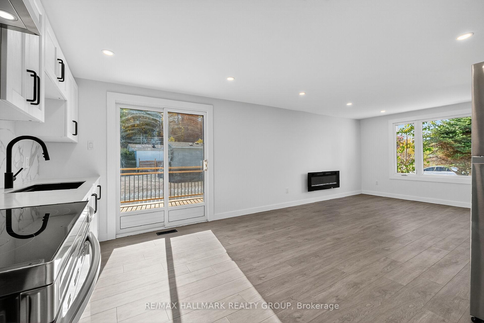 Photo 2 of Unit 68, 3535 St. Joseph Boulevard, Ottawa, Fallingbrook/Ridgemount — HOMEH