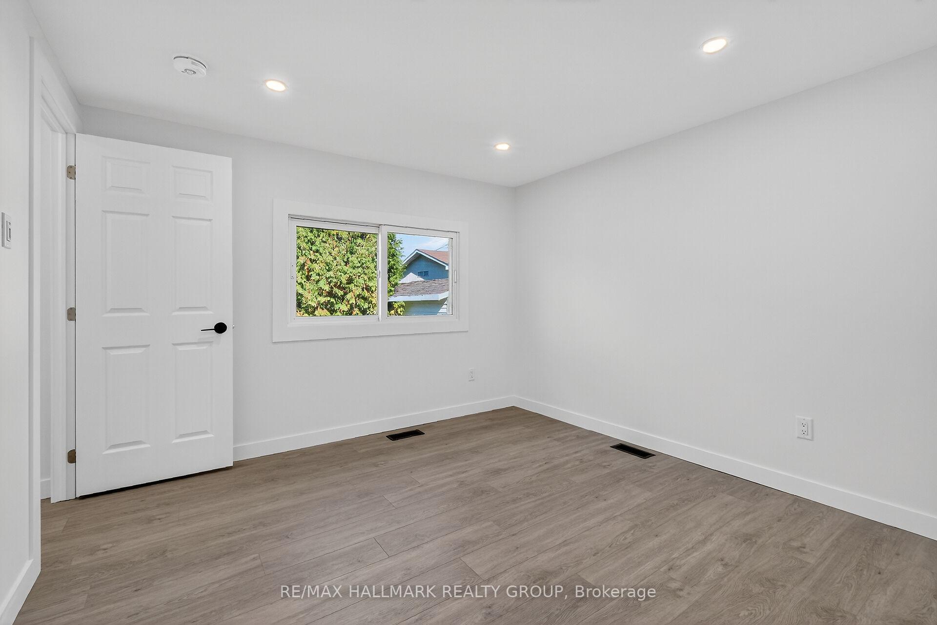 Photo 19 of Unit 68, 3535 St. Joseph Boulevard, Ottawa, Fallingbrook/Ridgemount — HOMEH