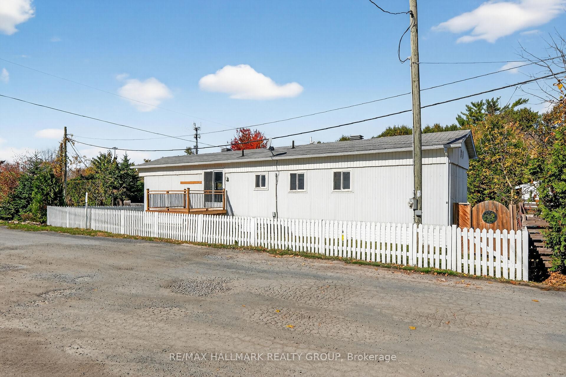 Photo 38 of Unit 68, 3535 St. Joseph Boulevard, Ottawa, Fallingbrook/Ridgemount — HOMEH