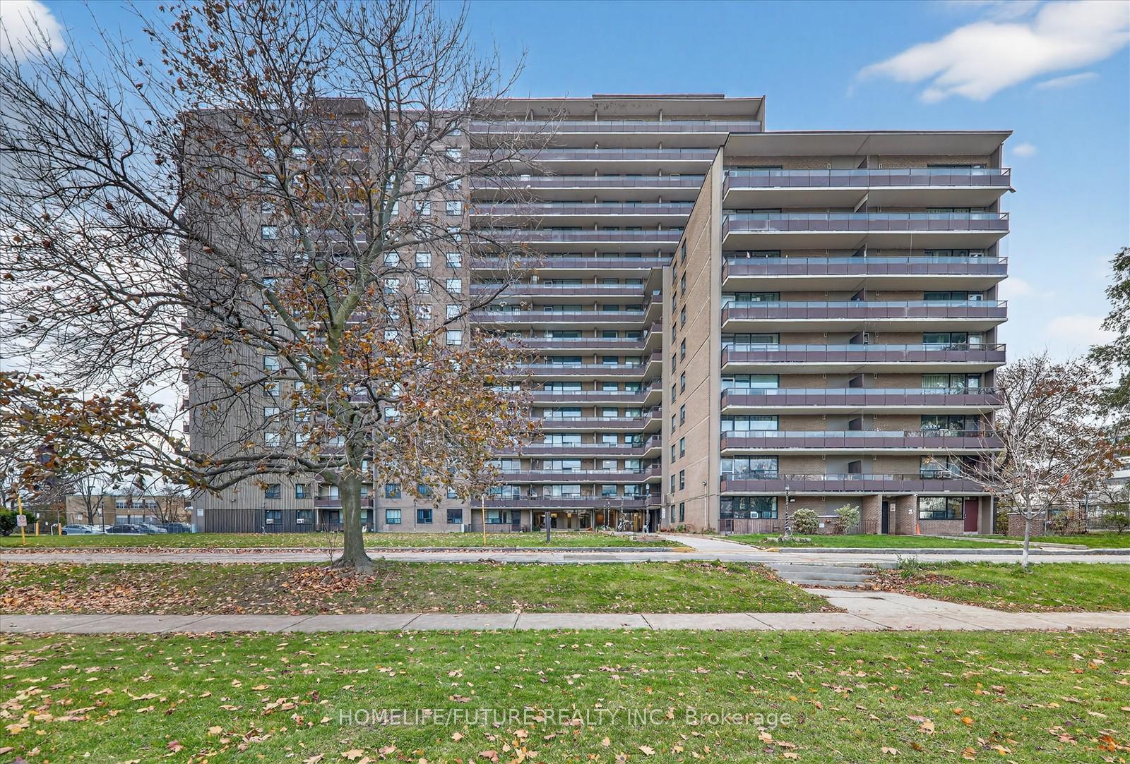 Photo 2 of Unit 705, 180 Markham Road, Scarborough, Scarborough Village — HOMEH