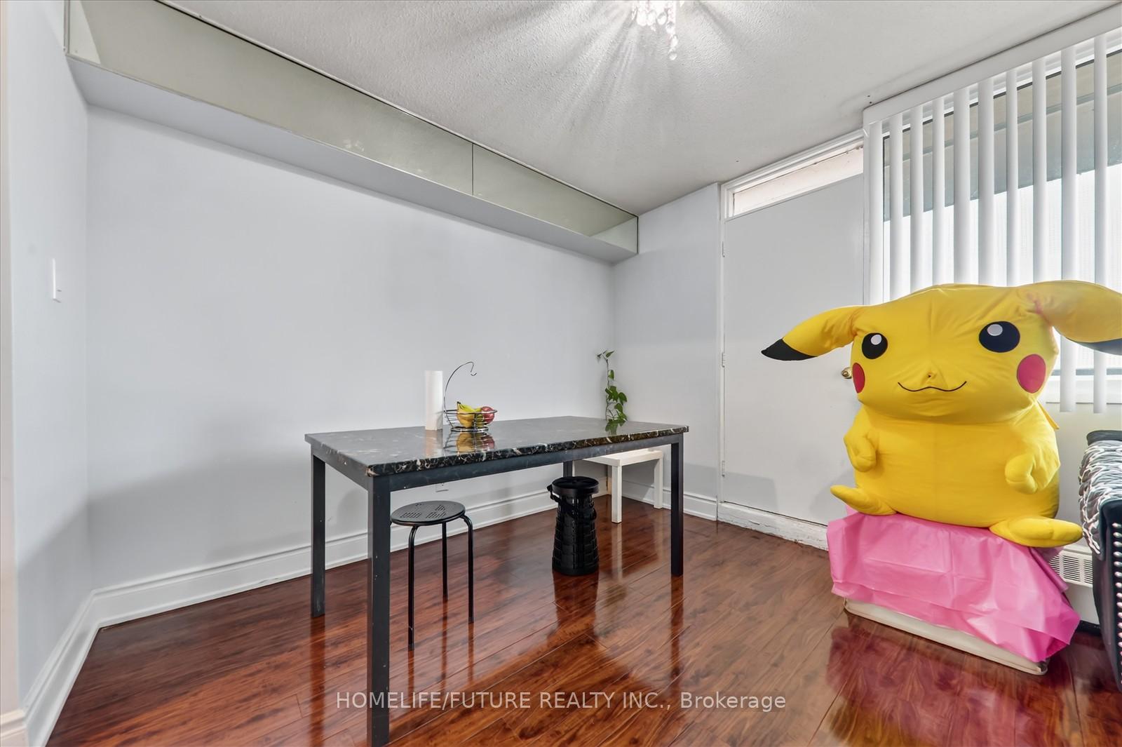 Photo 14 of Unit 705, 180 Markham Road, Scarborough, Scarborough Village — HOMEH