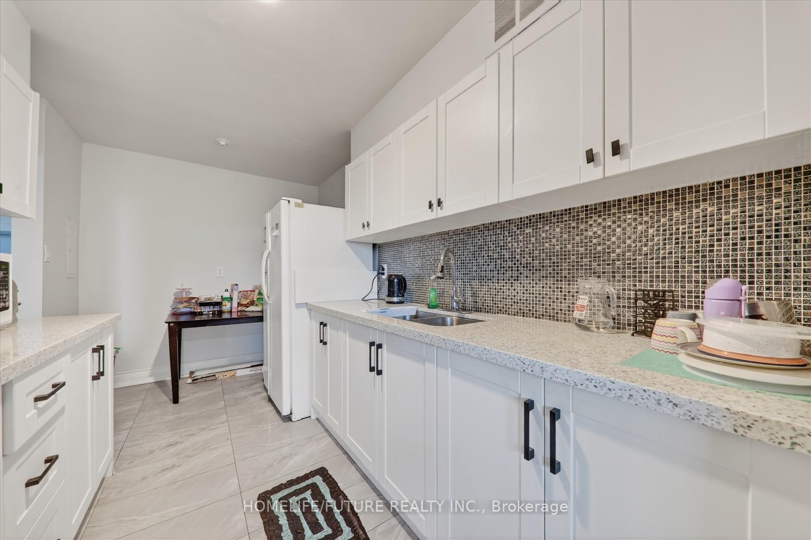 Photo 15 of Unit 705, 180 Markham Road, Scarborough, Scarborough Village — HOMEH