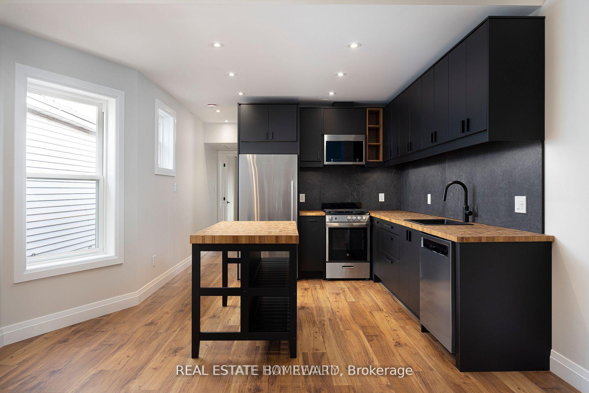 Photo 17 of Unit Upper, 21 Alton Avenue, Toronto, South Riverdale — HOMEH