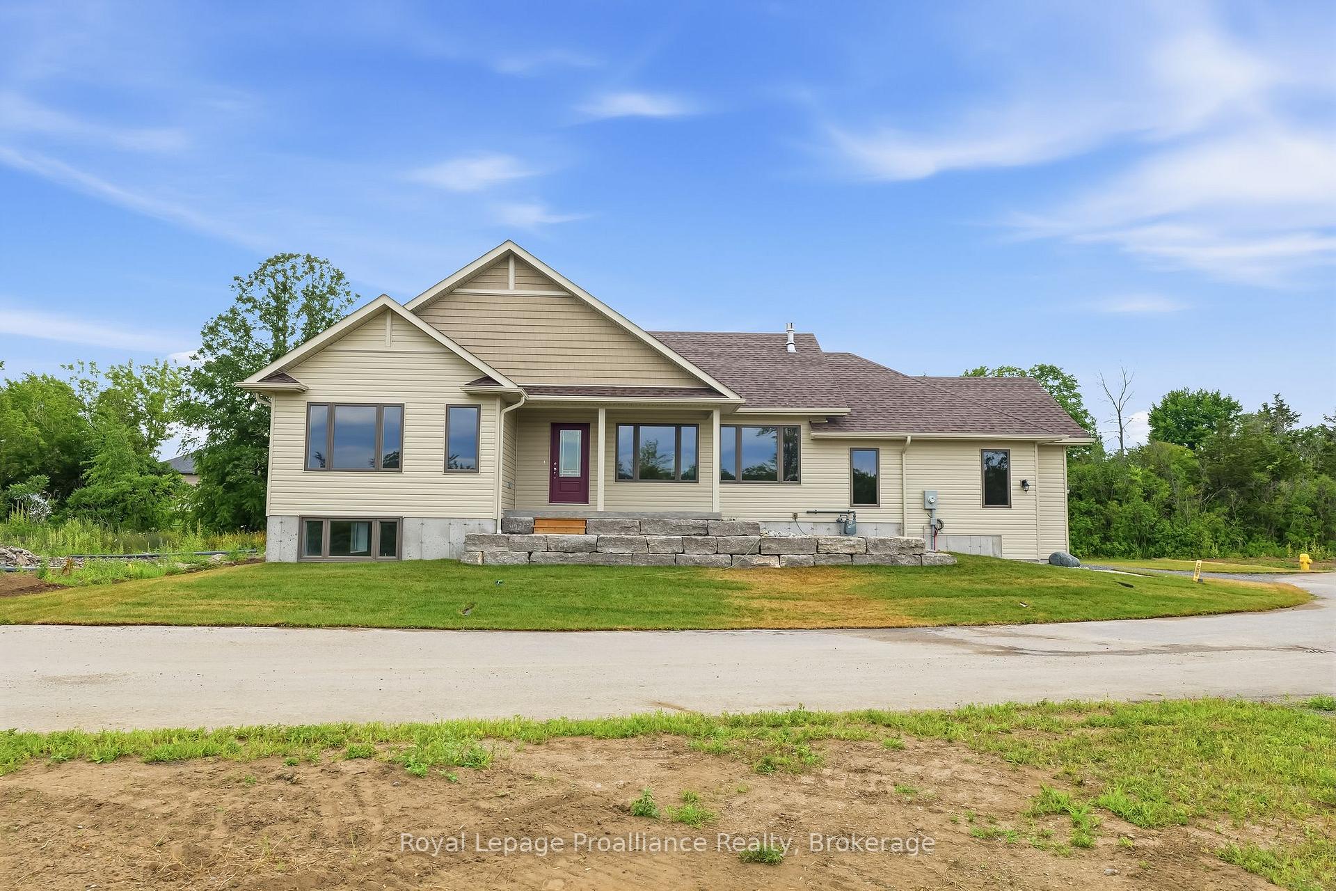 Photo 1 of 41 River Rapids Road, Quinte West, Sidney Ward — HOMEH