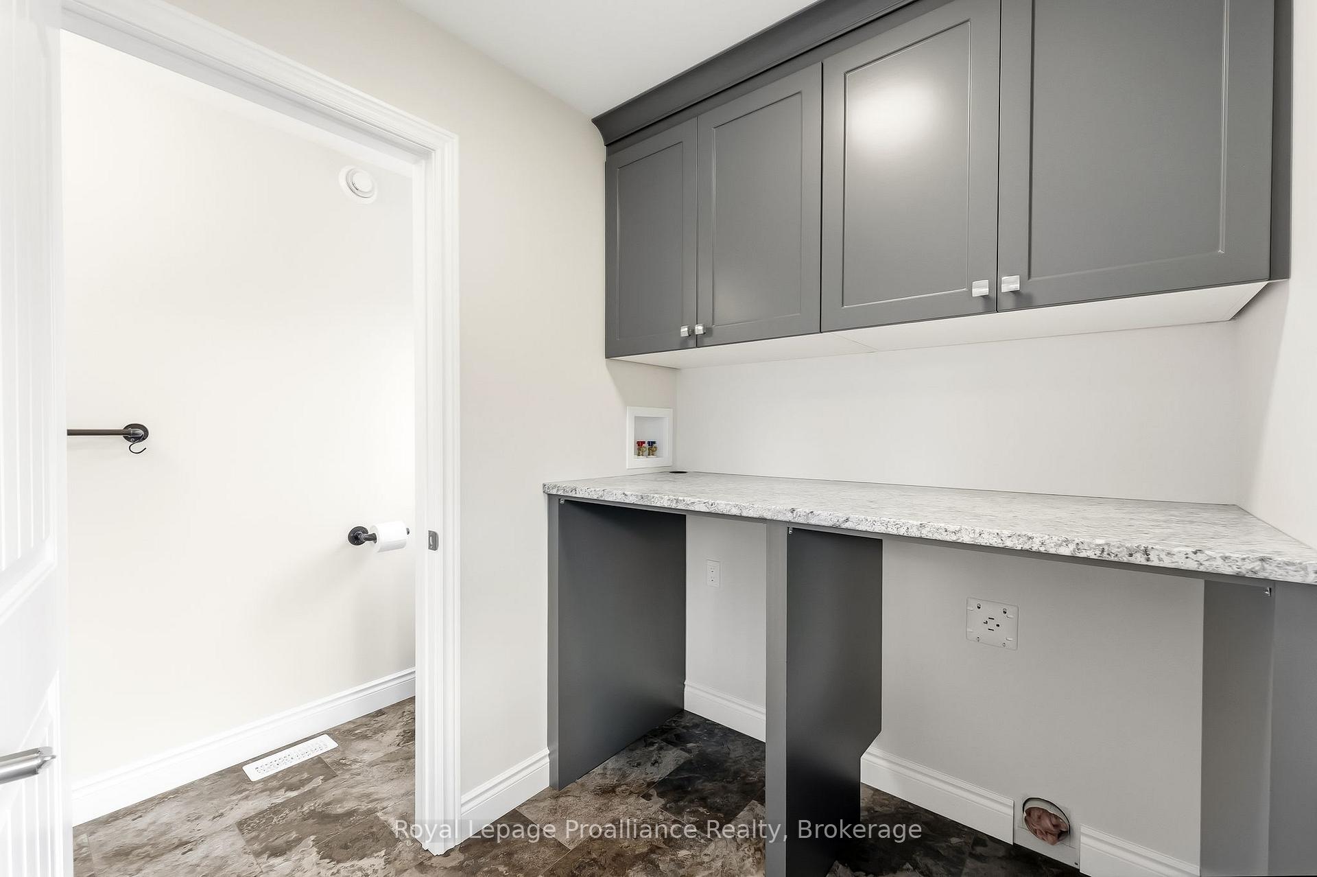 Photo 19 of 41 River Rapids Road, Quinte West, Sidney Ward — HOMEH