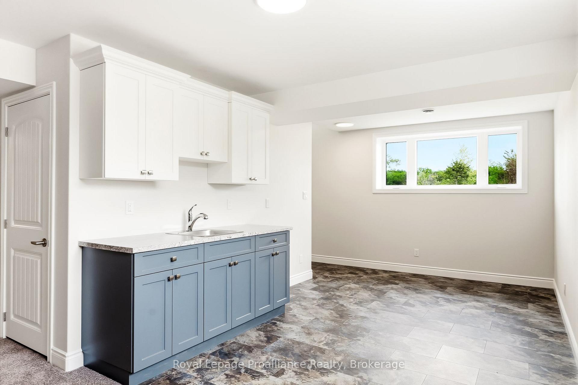 Photo 23 of 41 River Rapids Road, Quinte West, Sidney Ward — HOMEH