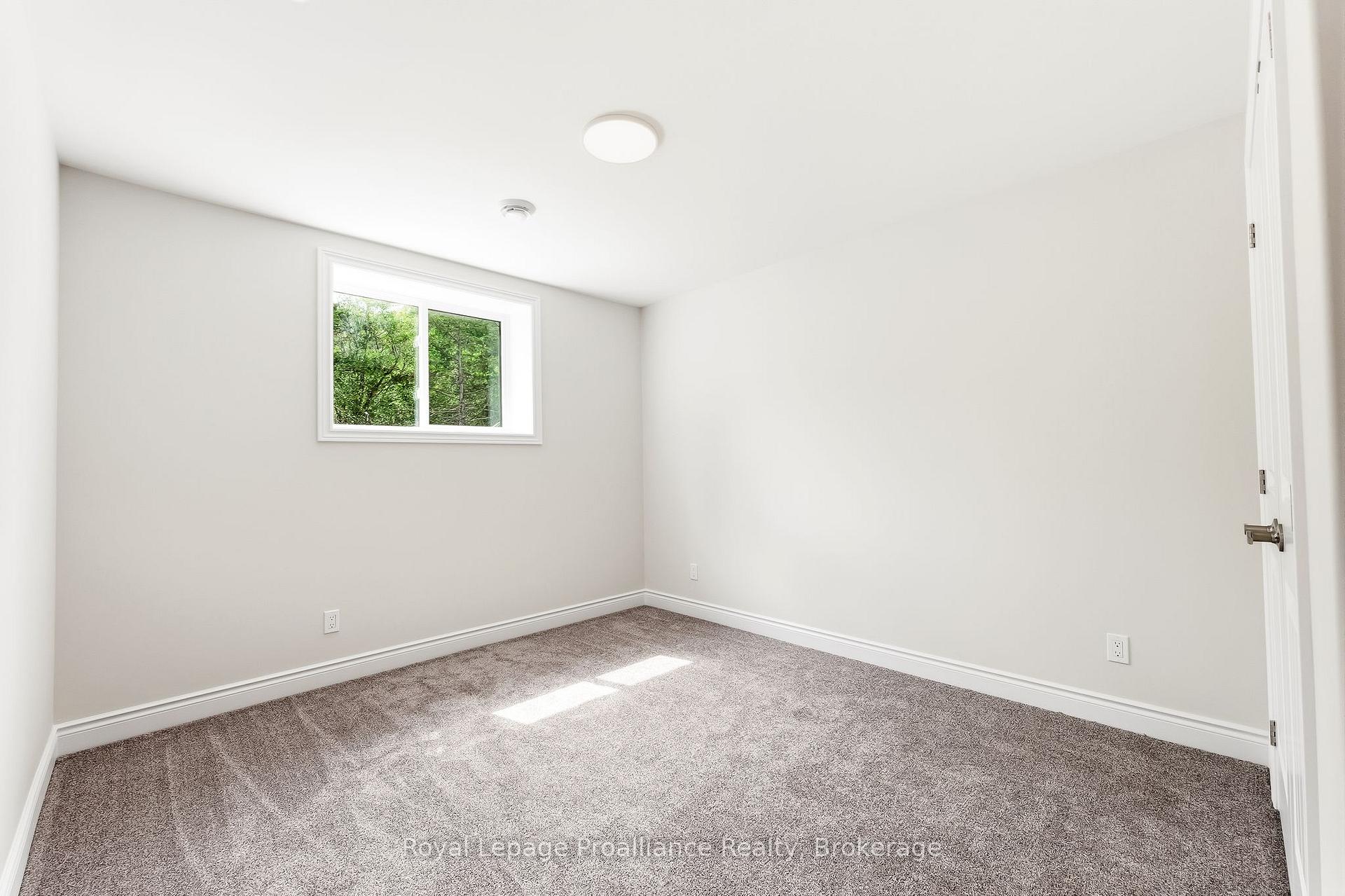Photo 26 of 41 River Rapids Road, Quinte West, Sidney Ward — HOMEH