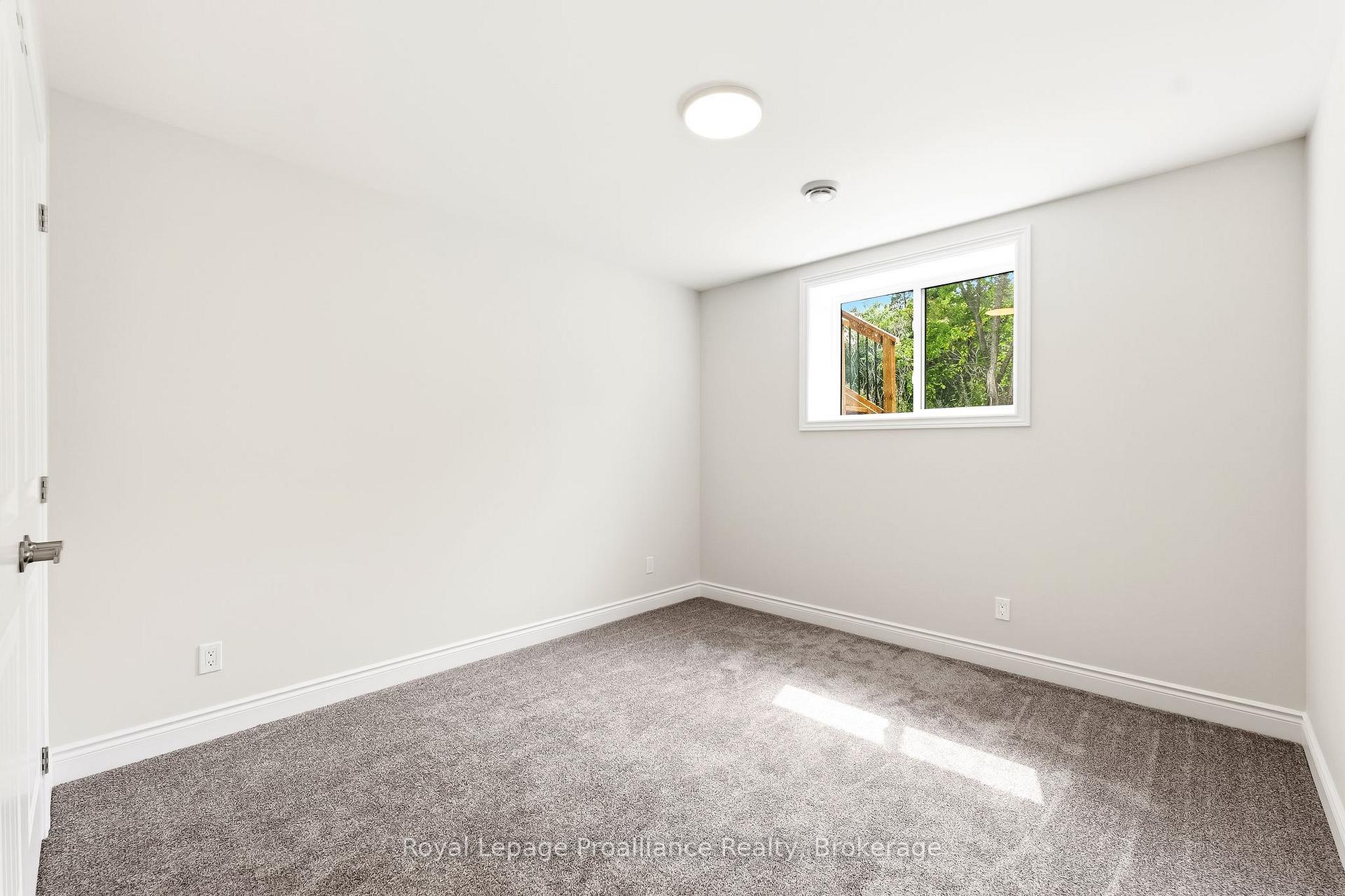 Photo 27 of 41 River Rapids Road, Quinte West, Sidney Ward — HOMEH