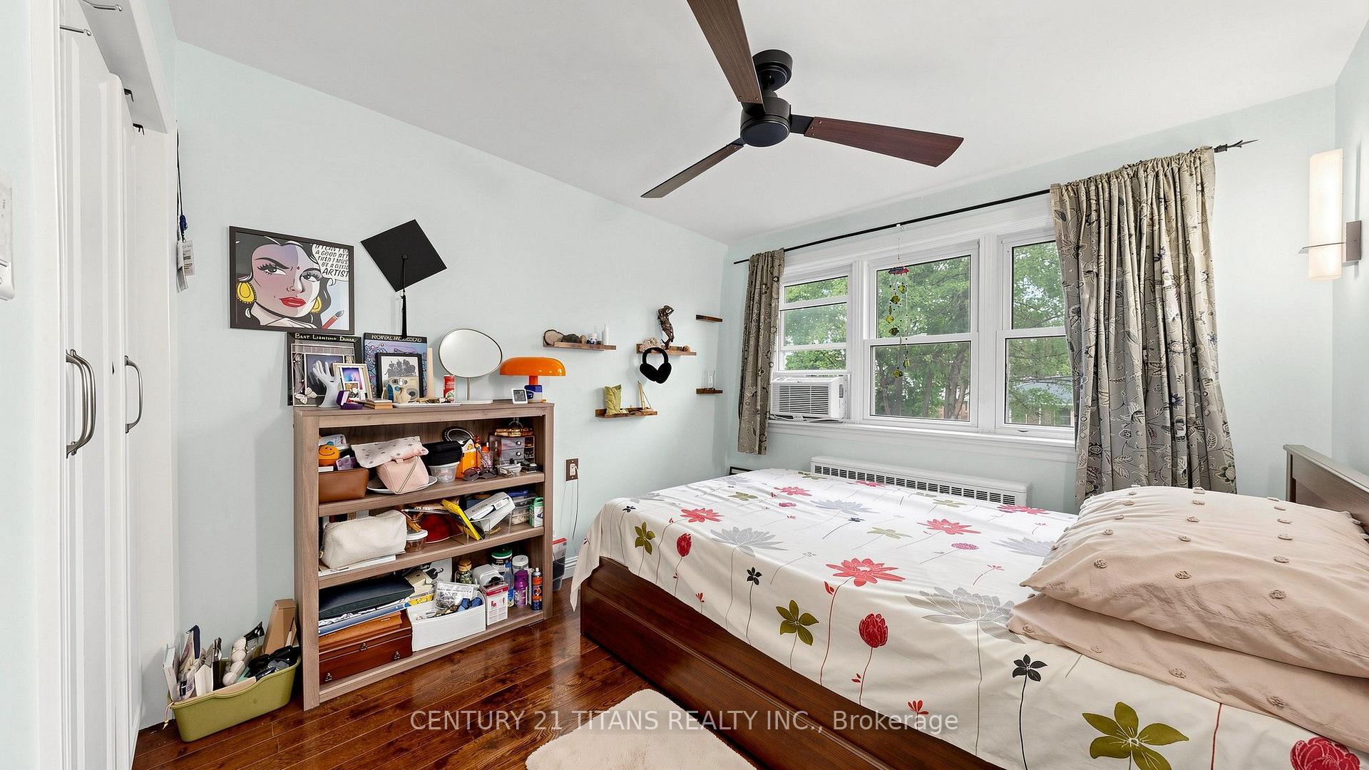 Photo 22 of 529A Birchmount Road, Scarborough, Clairlea-Birchmount — HOMEH