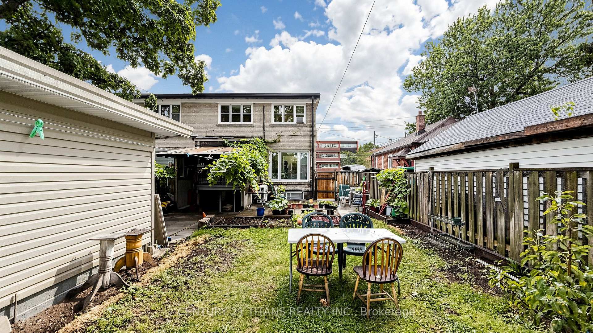 Photo 40 of 529A Birchmount Road, Scarborough, Clairlea-Birchmount — HOMEH
