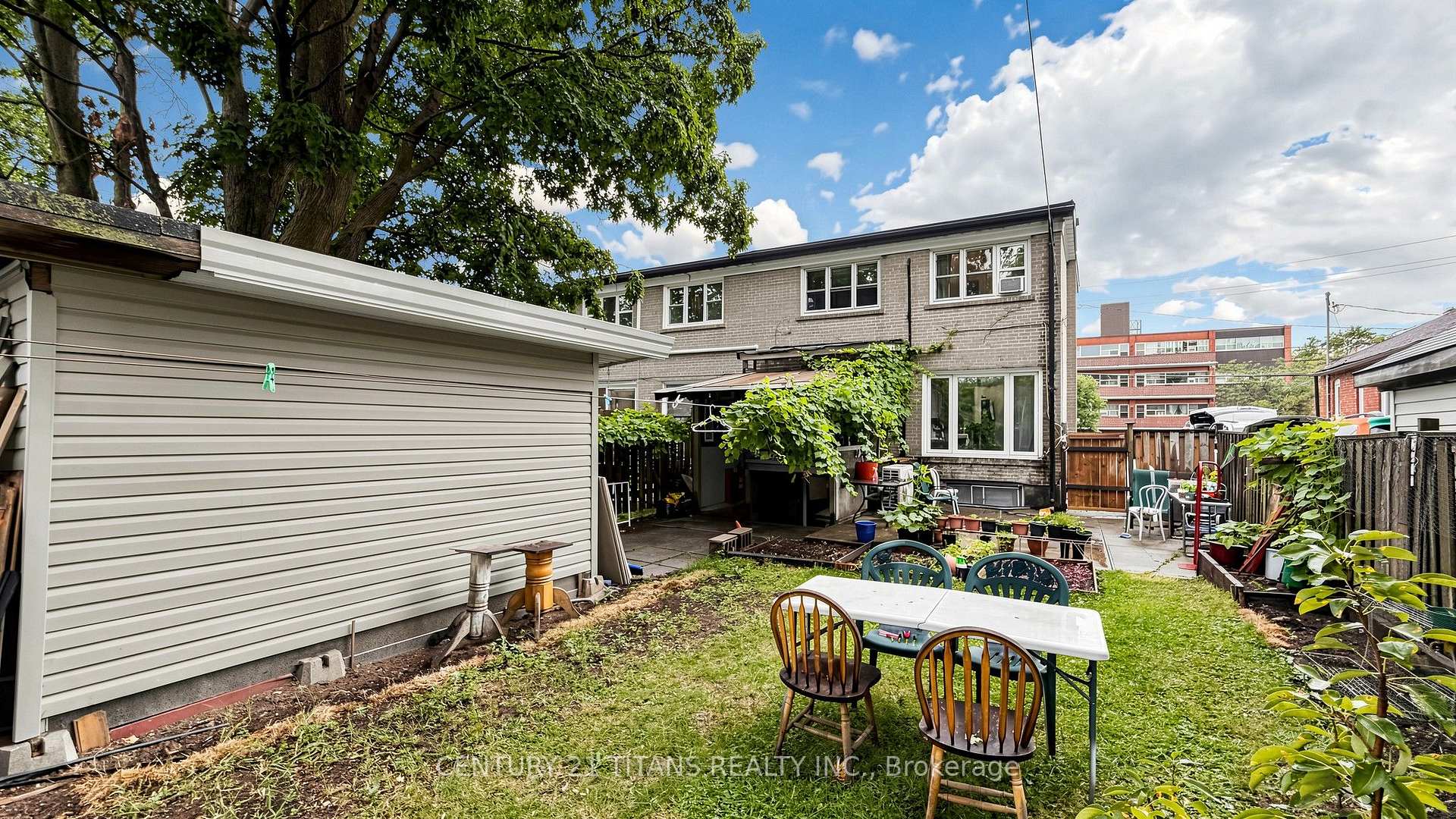 Photo 42 of 529A Birchmount Road, Scarborough, Clairlea-Birchmount — HOMEH