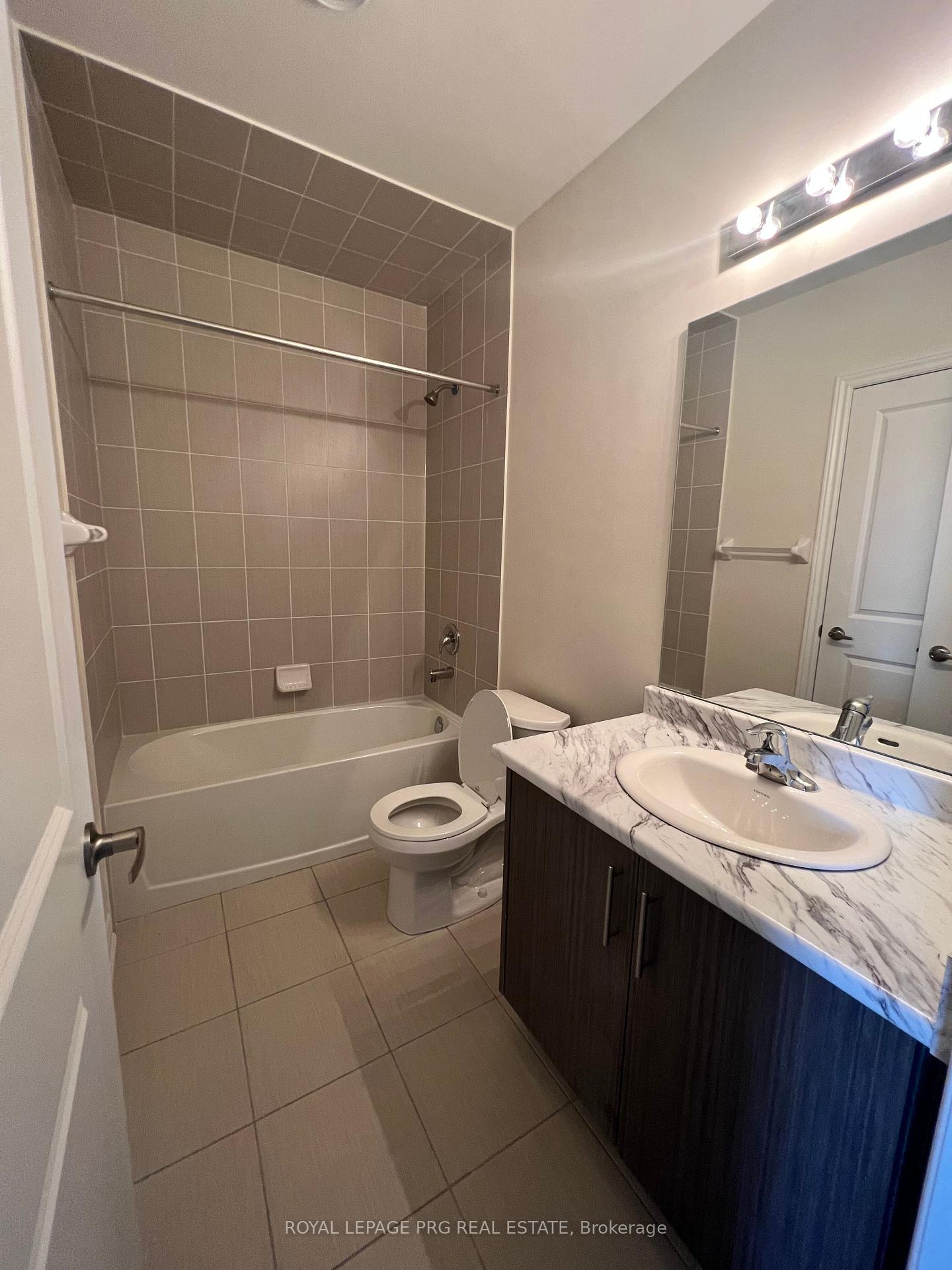 Photo 7 of Unit 208, 30 Halliford Place E, Brampton, Goreway Drive Corridor — HOMEH