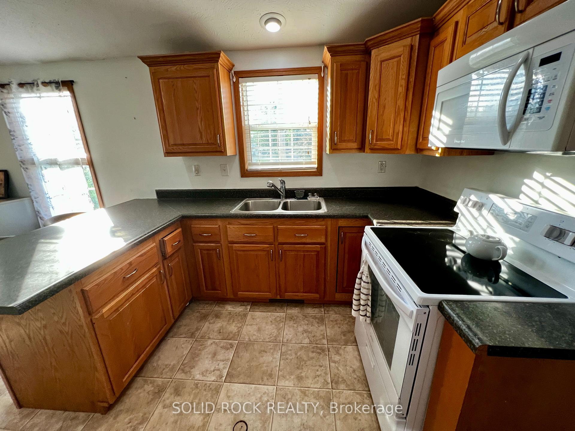 Photo 12 of Unit 90, 3535 St Joseph Boulevard, Ottawa, Fallingbrook/Ridgemount — HOMEH