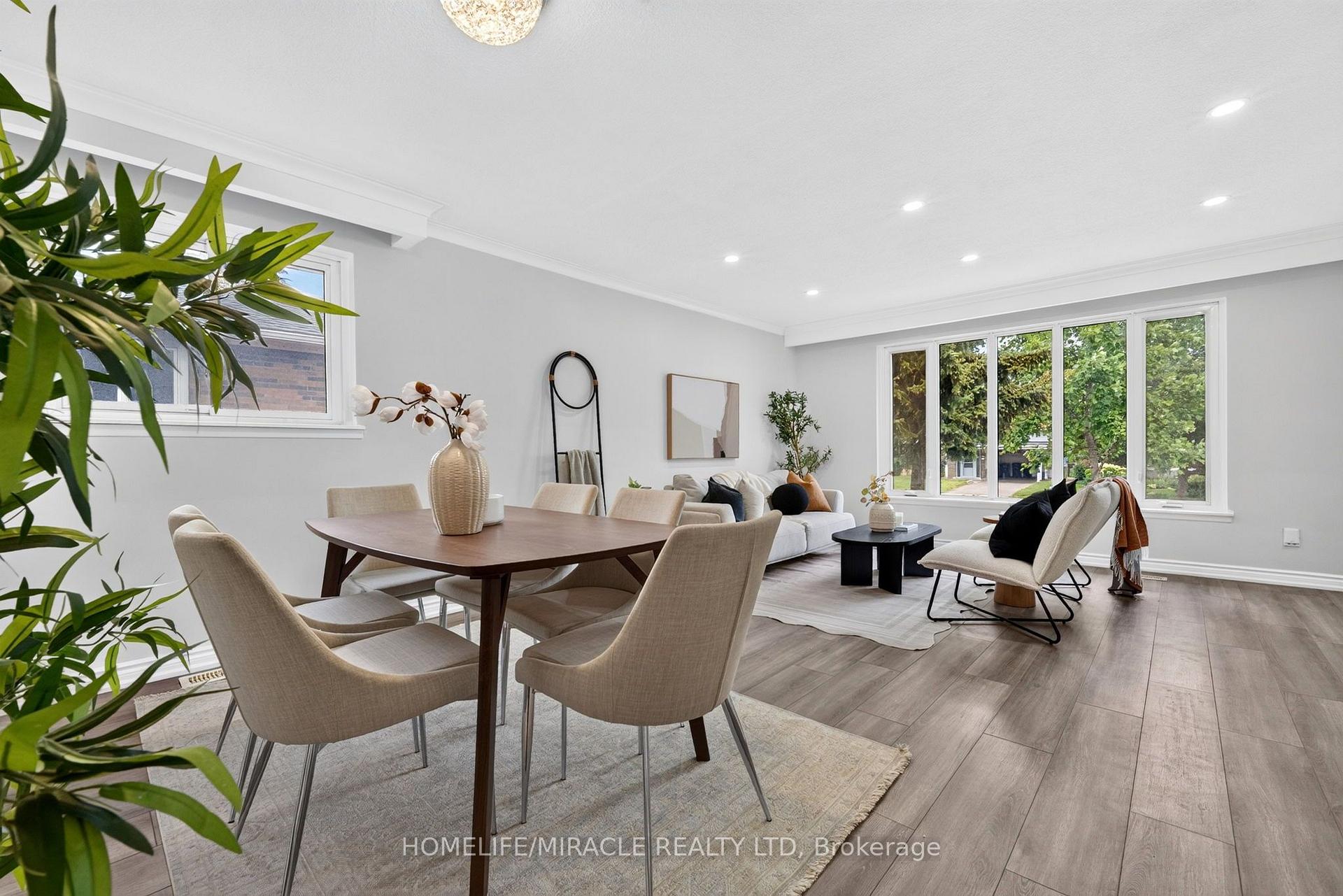 Photo 17 of 14 Marlena Drive, Scarborough, West Hill — HOMEH