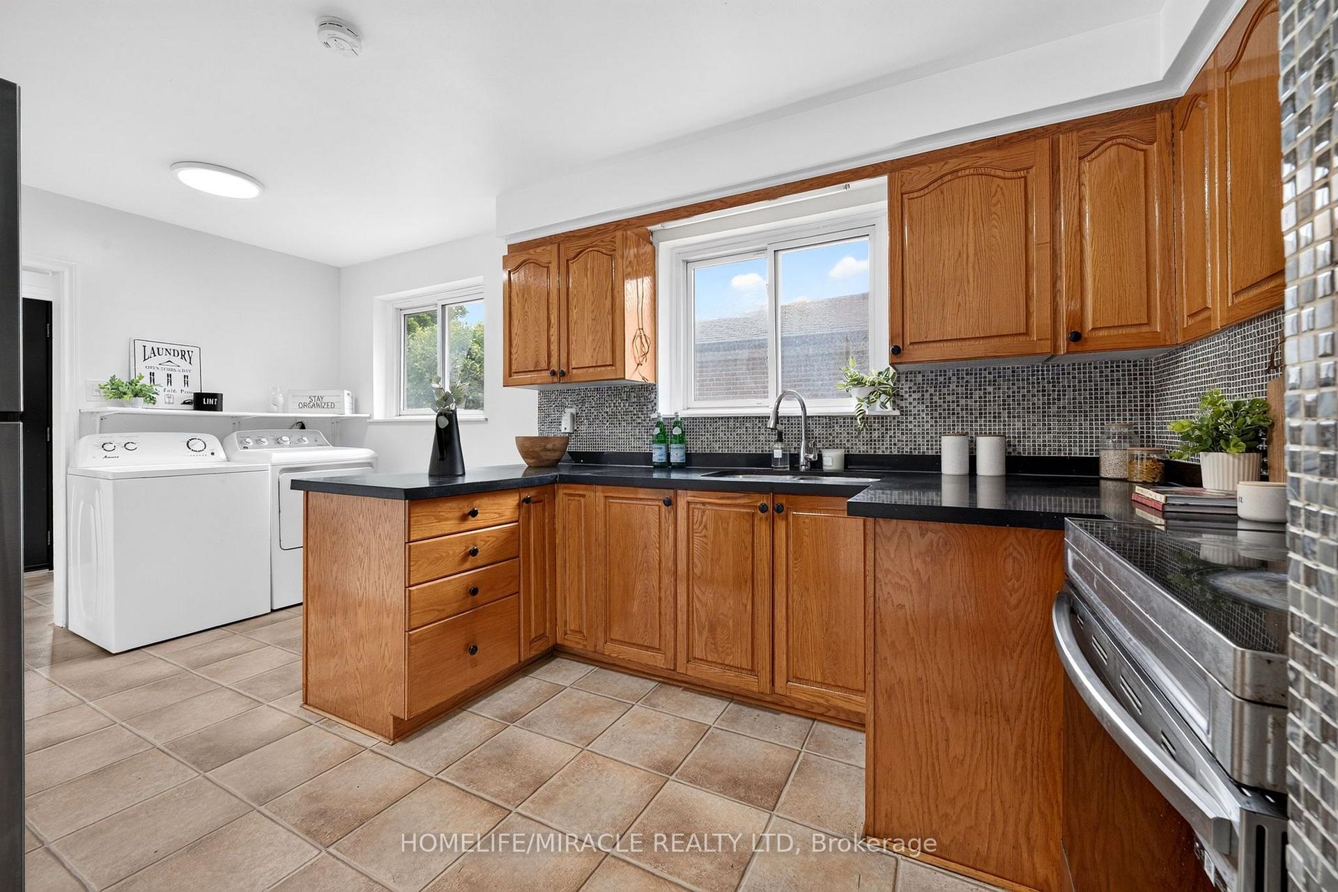 Photo 18 of 14 Marlena Drive, Scarborough, West Hill — HOMEH