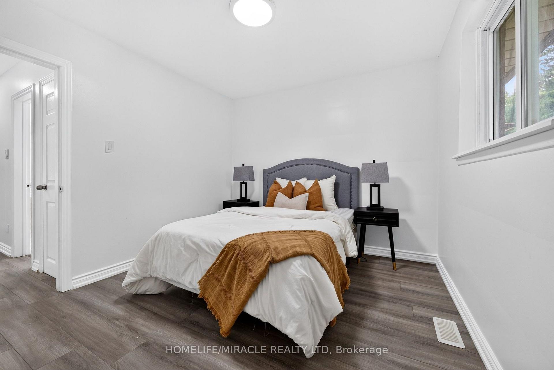 Photo 33 of 14 Marlena Drive, Scarborough, West Hill — HOMEH