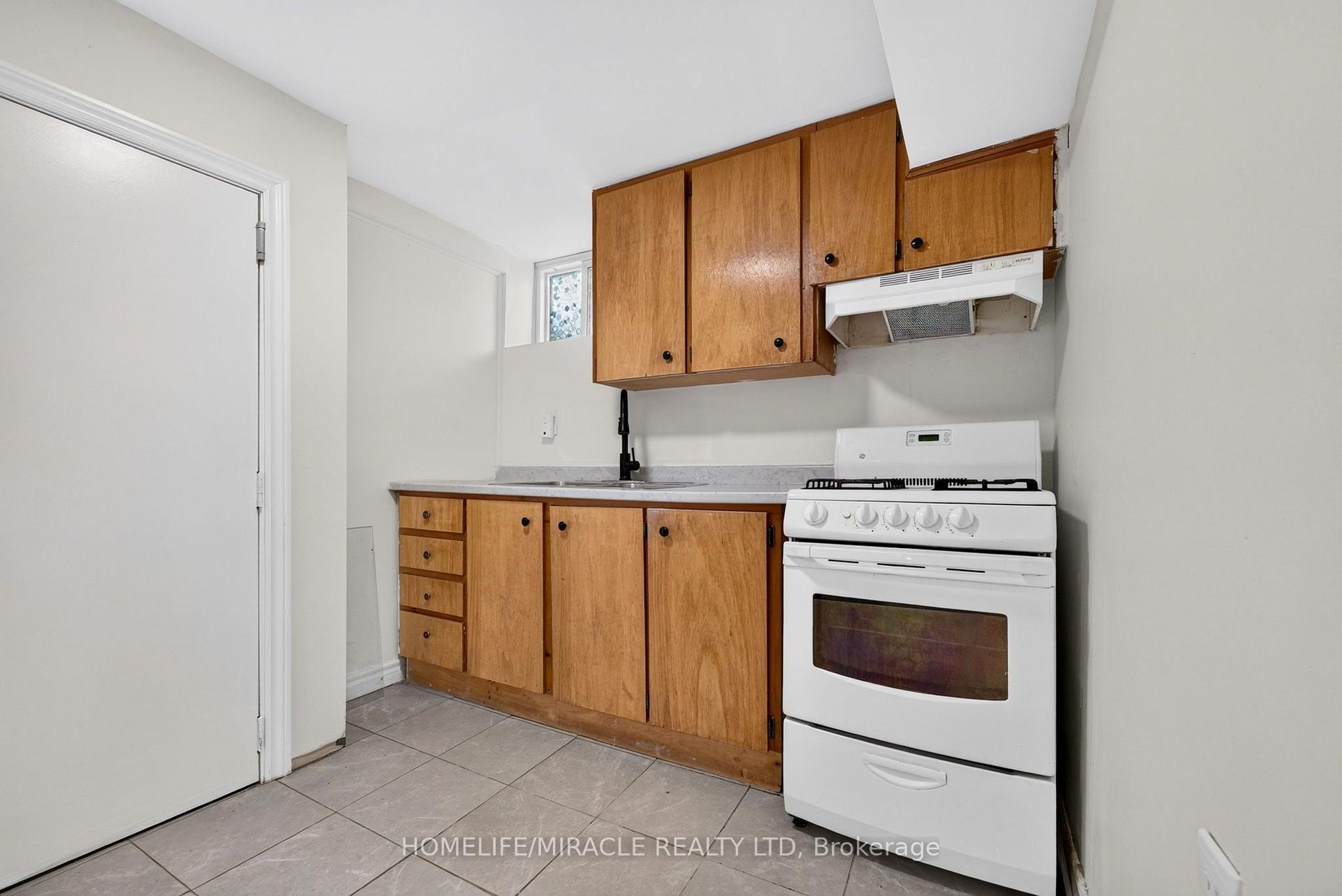 Photo 43 of 14 Marlena Drive, Scarborough, West Hill — HOMEH