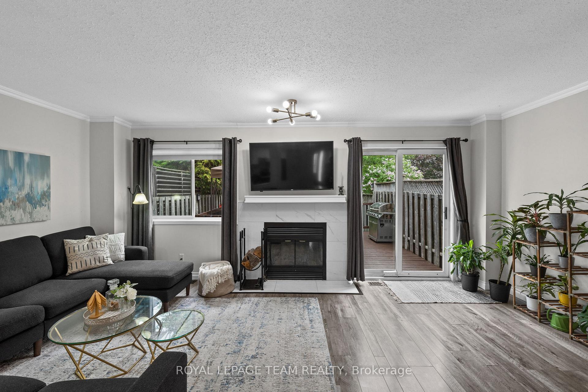 Photo 18 of 50 Springcreek Crescent, Ottawa, Kanata - Bridlewood — HOMEH
