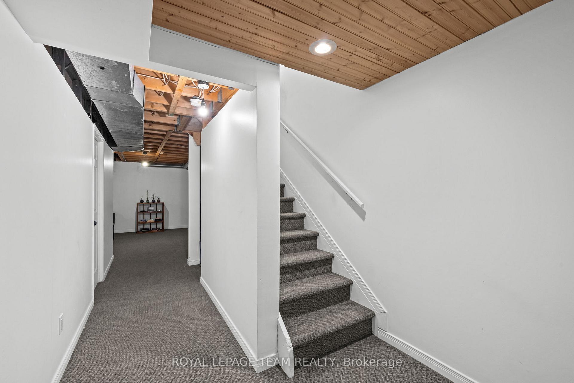 Photo 34 of 50 Springcreek Crescent, Ottawa, Kanata - Bridlewood — HOMEH
